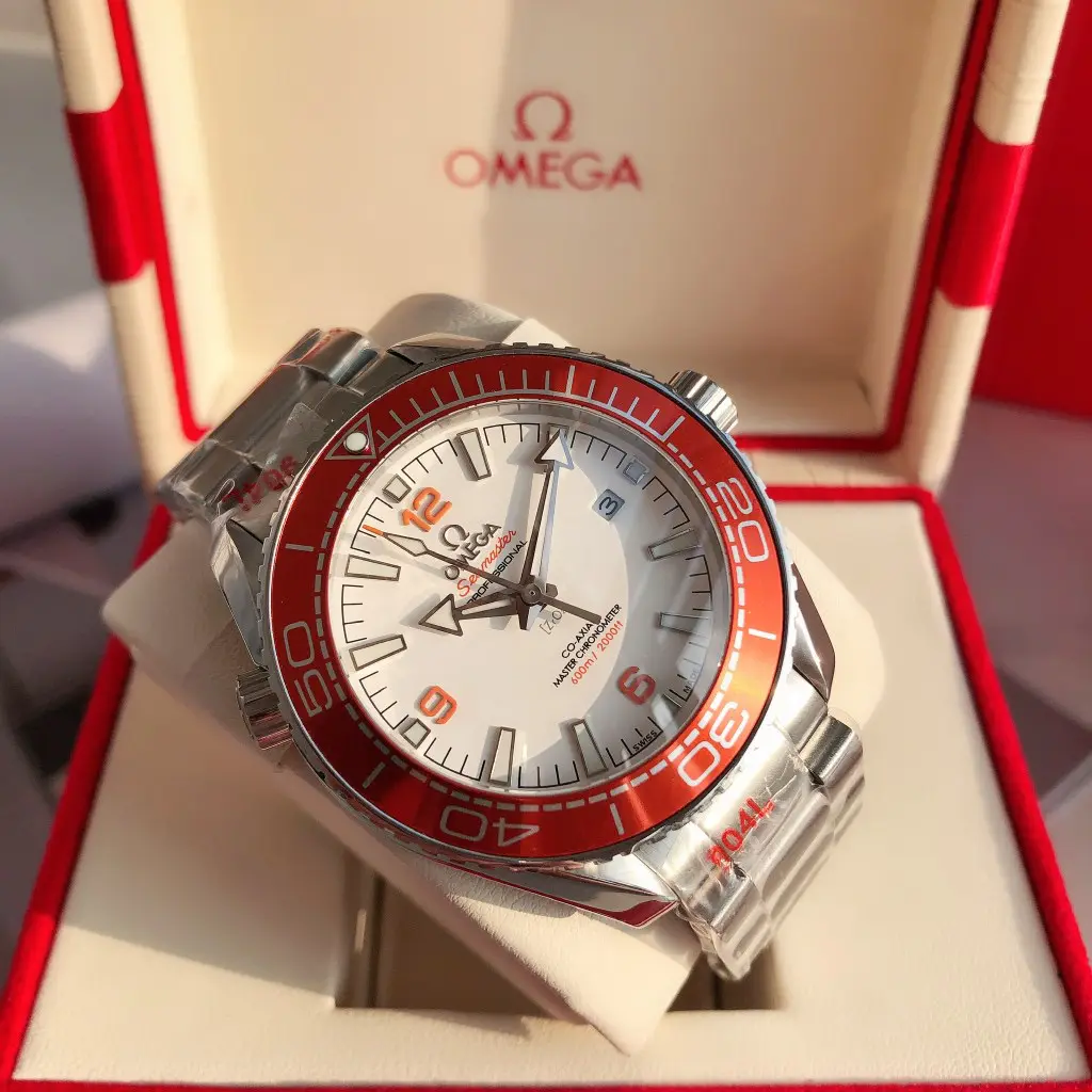 Omega Seamaster Planet Ocean 600m 43.5mm 215.30.44.21.04.001 - Image 2