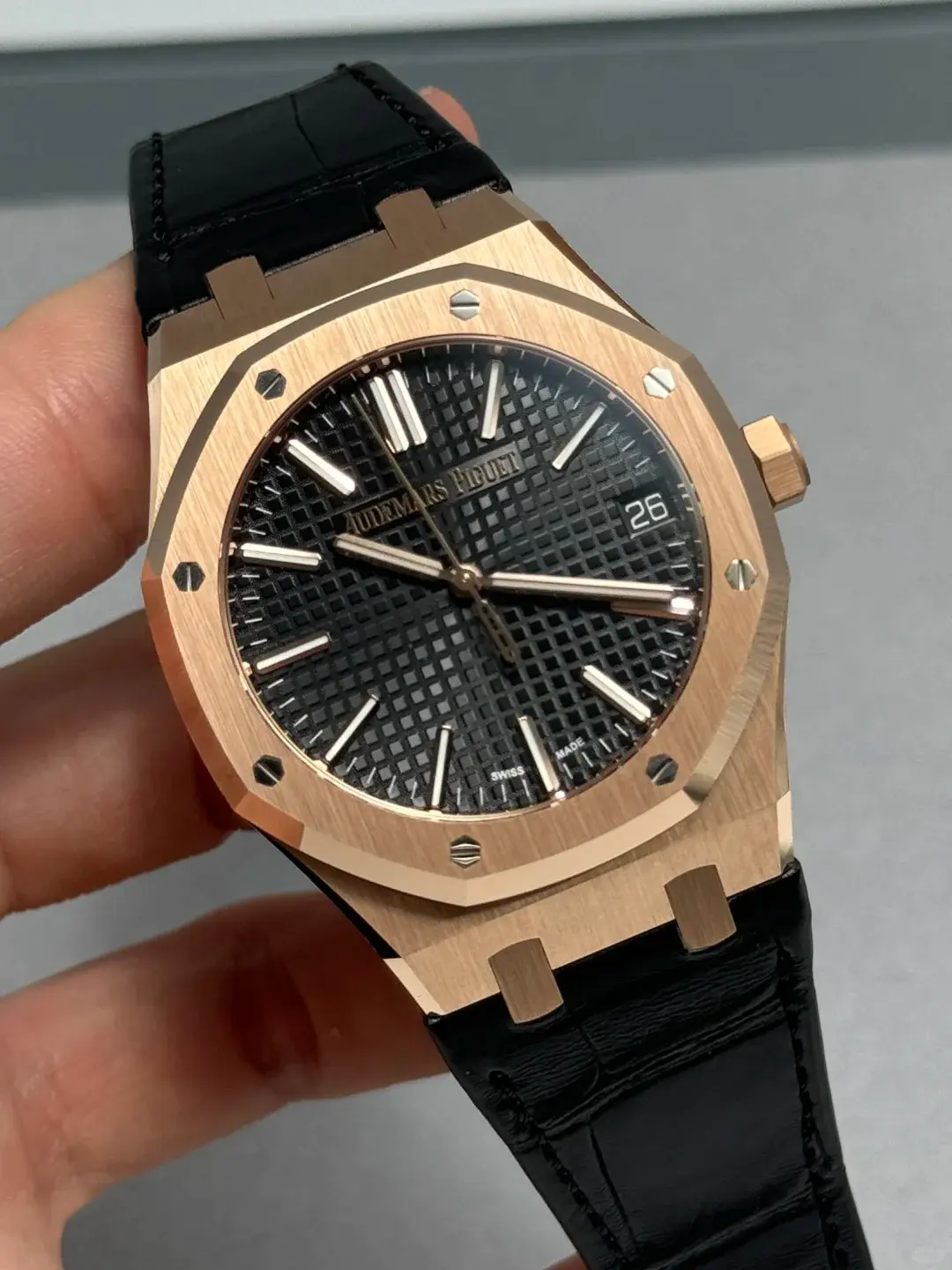 Audemars Piguet Royal Oak Selfwinding 50th Anniversary 41mm 15510OR.OO.D002CR.01 - Image 3