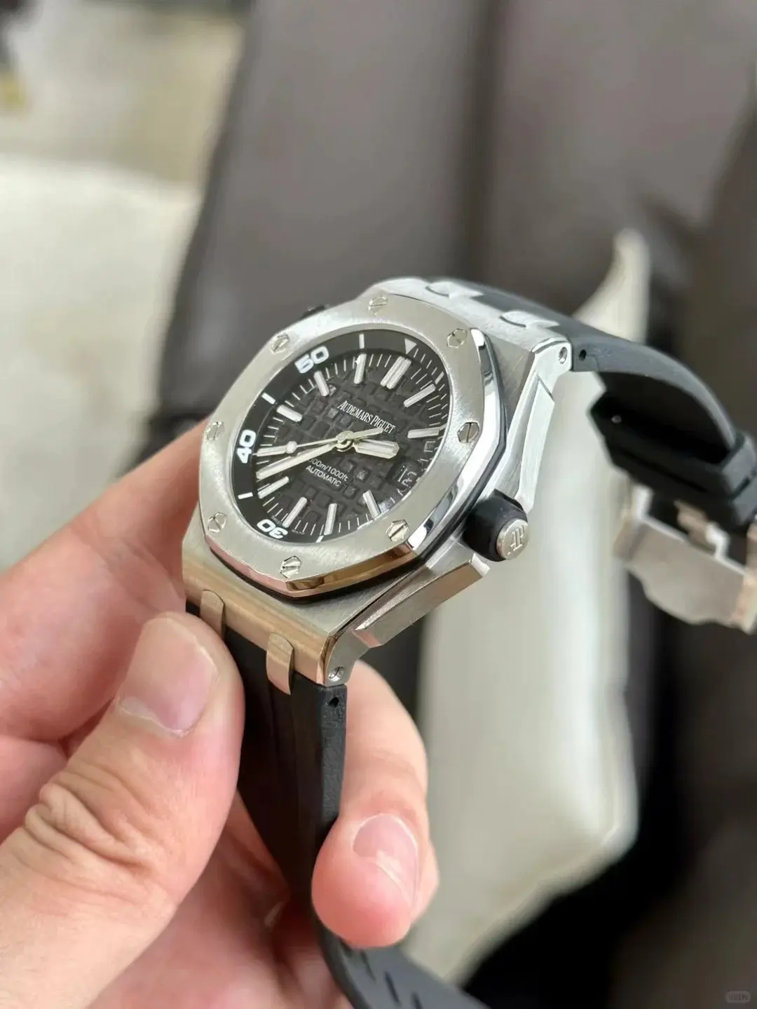 Audemars Piguet Royal Oak Offshore Steel Black Dial 42mm Ref. 15710ST.OO.A002CA.01 - Image 3