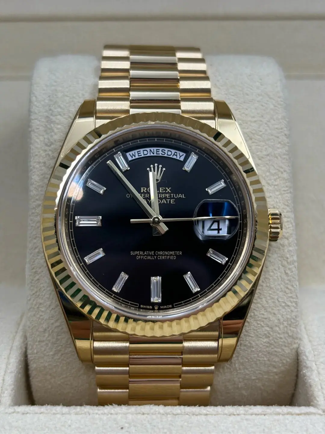 Rolex-Day-Date- m228238-004 40mm - Image 2