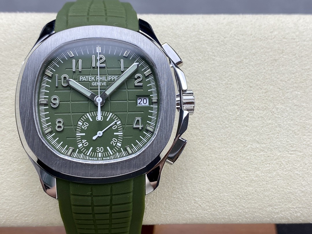 Patek Philippe Aquanaut Khaki Green 5968G-010 - Image 2