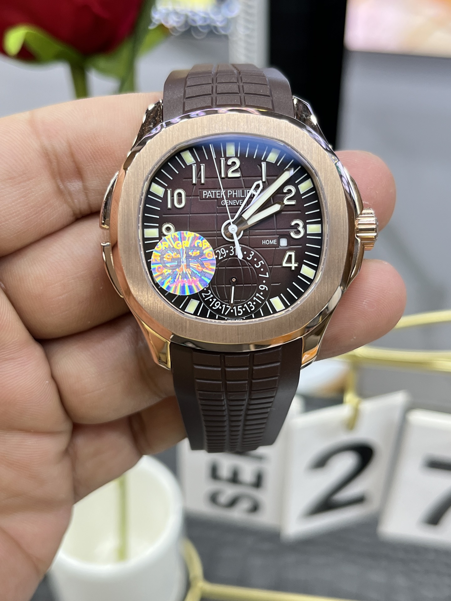 Patek Philippe Aquanaut Brown Embossed Arabic Dial 5164R-001 - Image 2