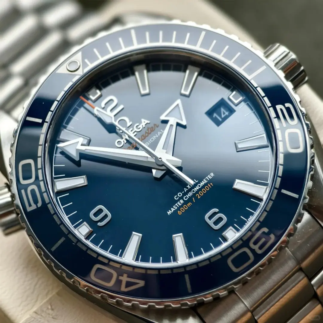 Omega Seamaster Planet Ocean 600m 43.5mm 215.30.44.21.03.001 - Image 4