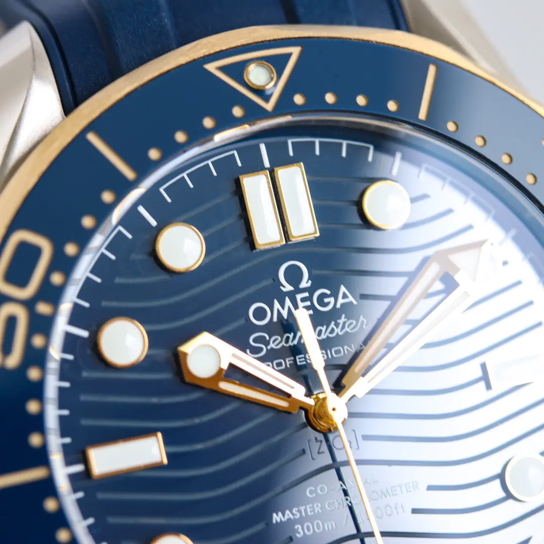 Omega Seamaster Diver 300m Rose Gold & Steel Blue Dial 42mm Ref. 210.22.42.20.03.002 - Image 6
