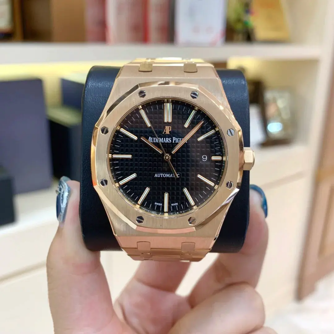 Audemars Piguet Royal Oak 15400OR.OO.12200OR.01 - Image 3