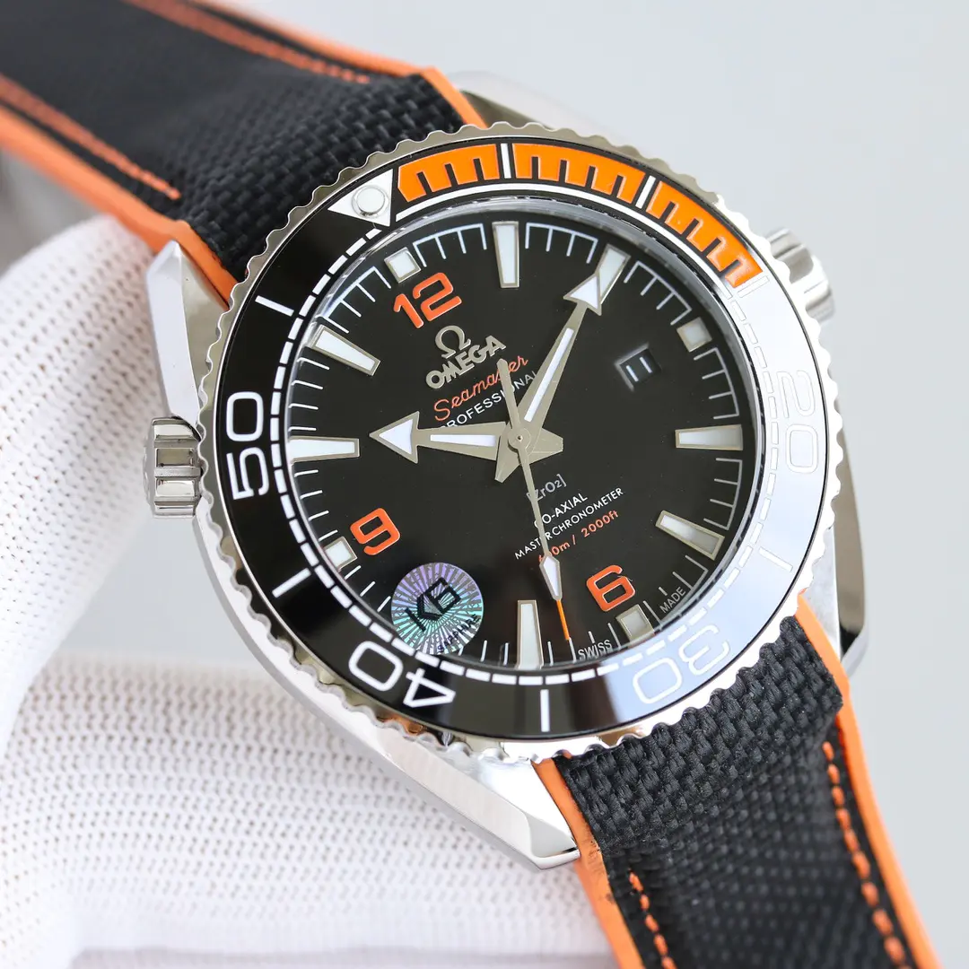 Omega Seamaster Planet Ocean 600m 43.5mm 215.32.44.21.01.001 - Image 3