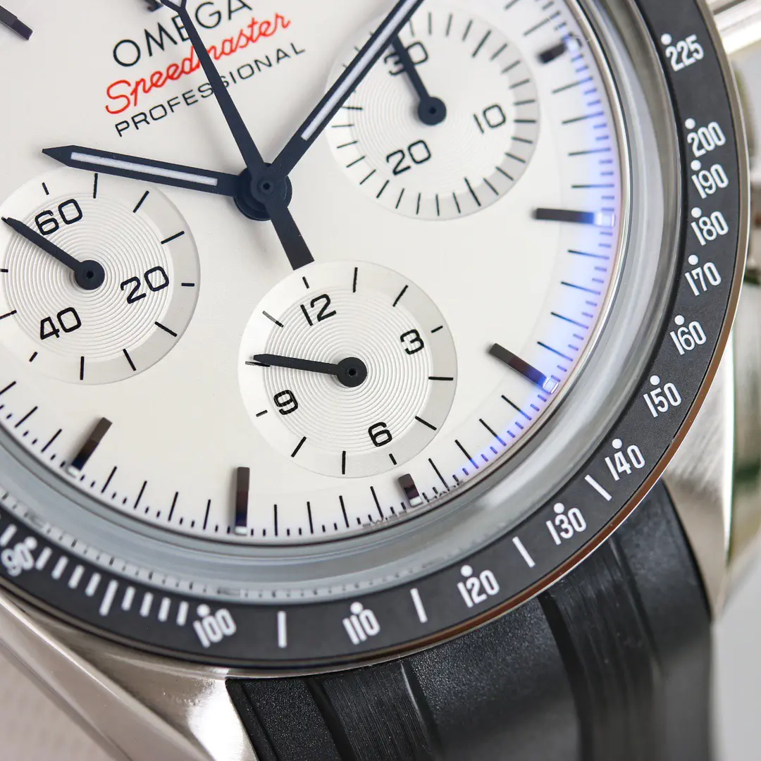 Omega Speedmaster Professional Moonwatch Steel White Dial 42mm Ref. 310.32.42.50.04.001 - Image 7
